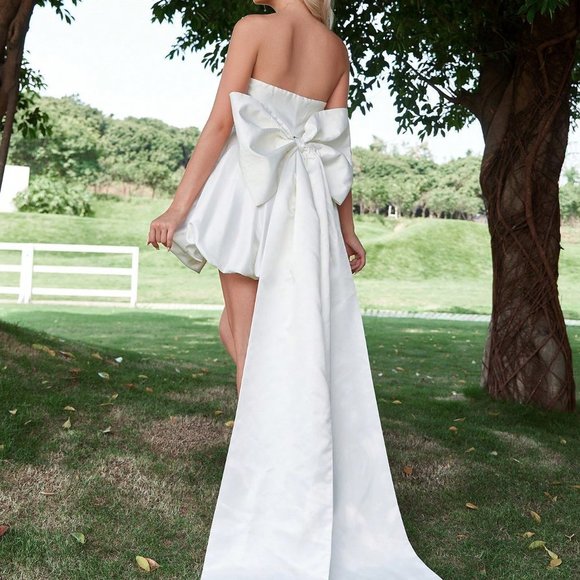 White Preppy Womens Big Bow Back Tube Wedding Dress - Picture 2 of 5